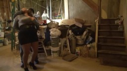 Selena: Vollbusige BDSM BBW in Action